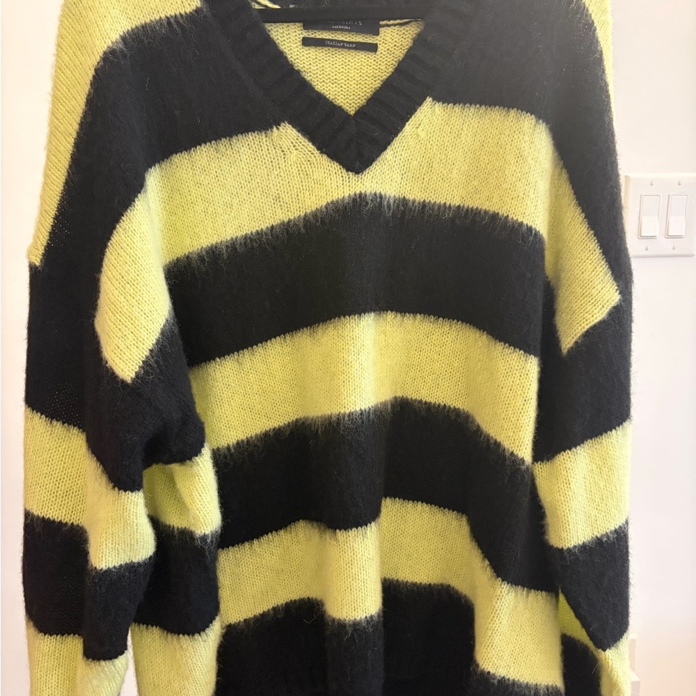 Moving Sale 🌟 All Saints Women's Lou V-Neck Sweater | M - Picture 3 of 8